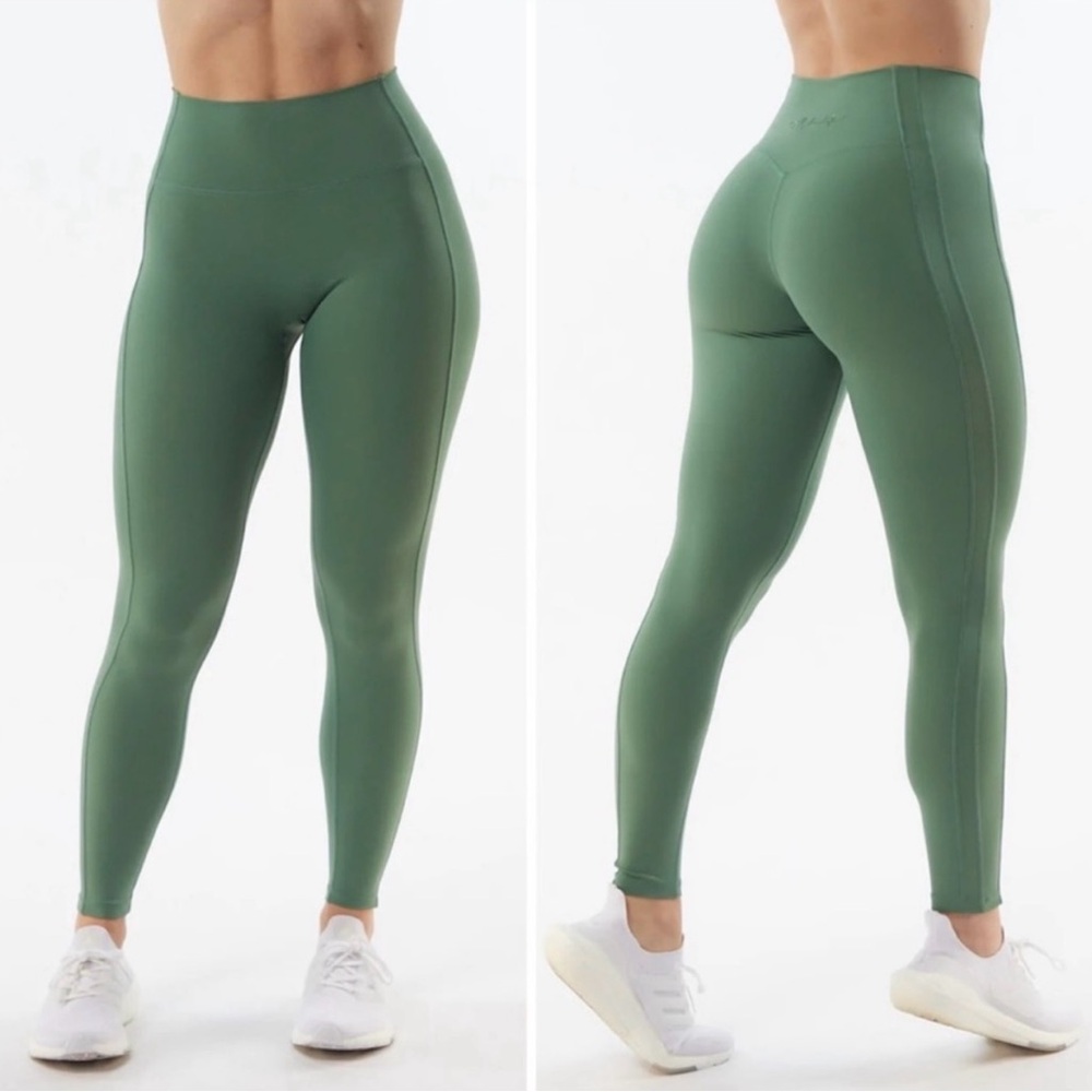Alphalete Pulse Kinetic Leggings ✨